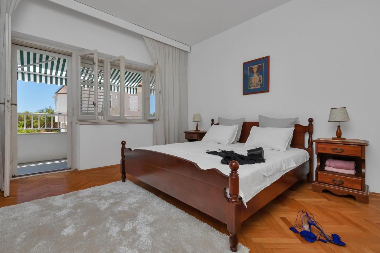 Beach Apartments มาคาร์สกา ภายนอก รูปภาพ